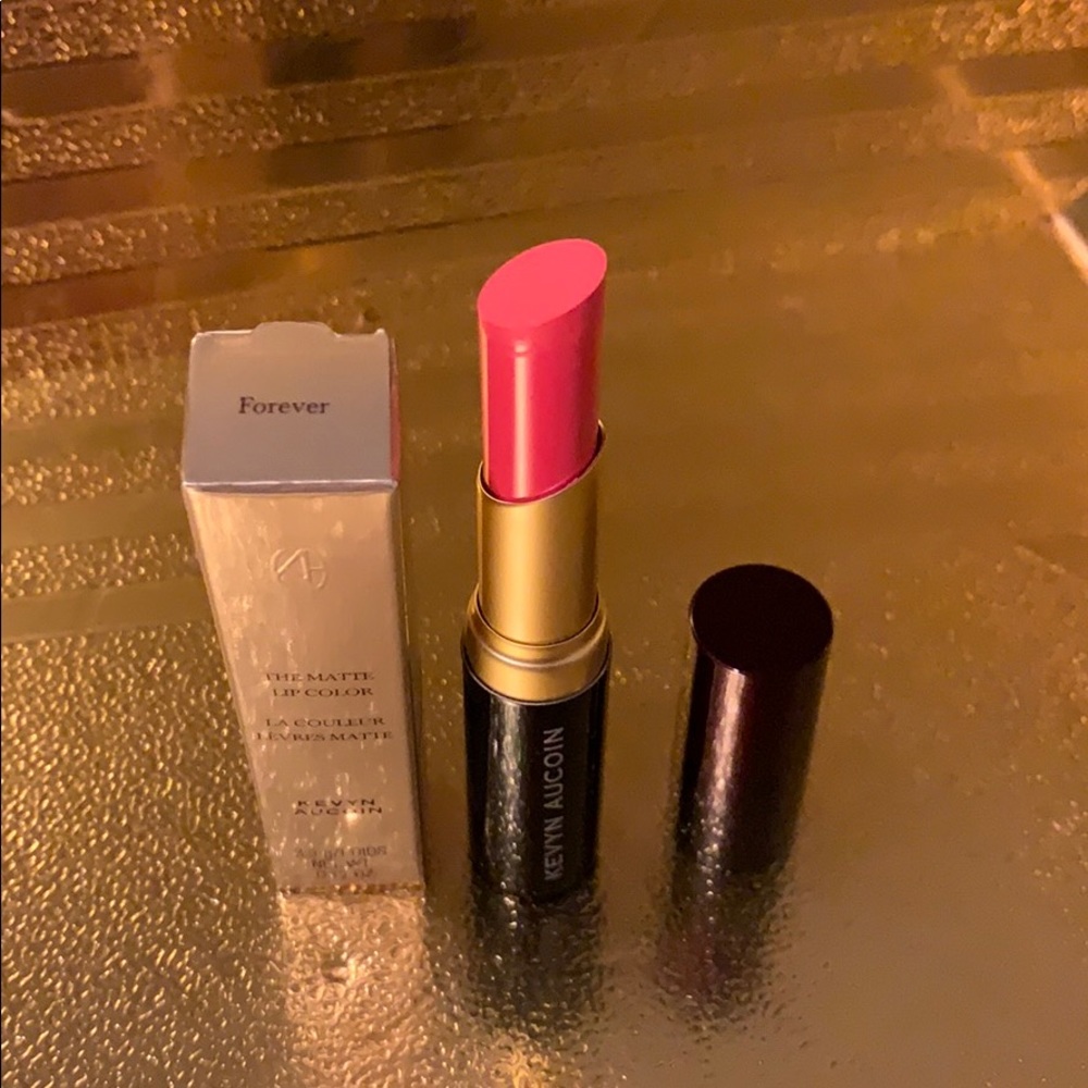 💋KEVYN AUCOIN💄the matte lip color FOREVER ❣️